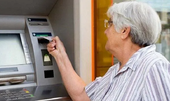 Pensiyalarla bağlı mühüm məsələ: Yaş və ödənişlər dəyişir?