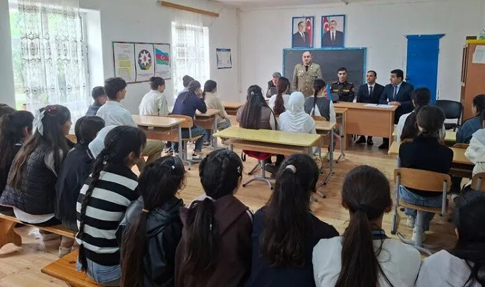 FHN silsilə maarifləndirmə tədbirləri keçirdi