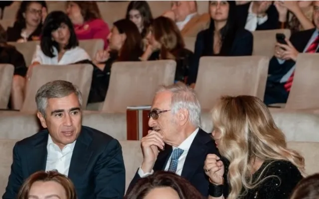 Polad Bülbüloğlu yeni xanımı ilə - ANAR ƏLƏKBƏROV PAYLAŞDI