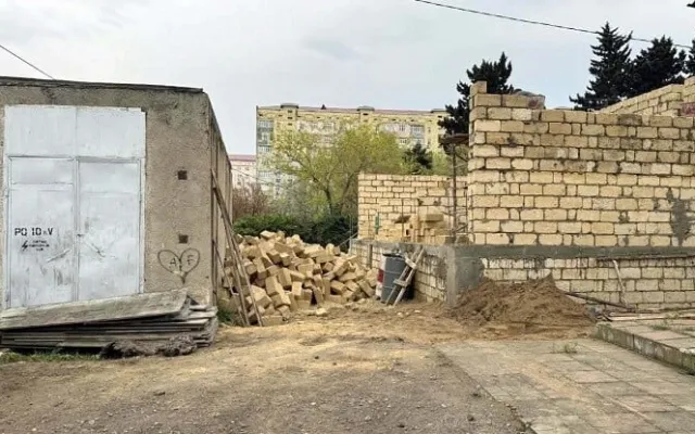 8 sotun içində 8 qanunsuz ev tikilir - Komitə müdaxilə etdi