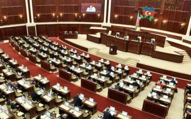 MM borc tələbi ilə bağlı bu dəyişikliyi son oxunuşda qəbul etdi
