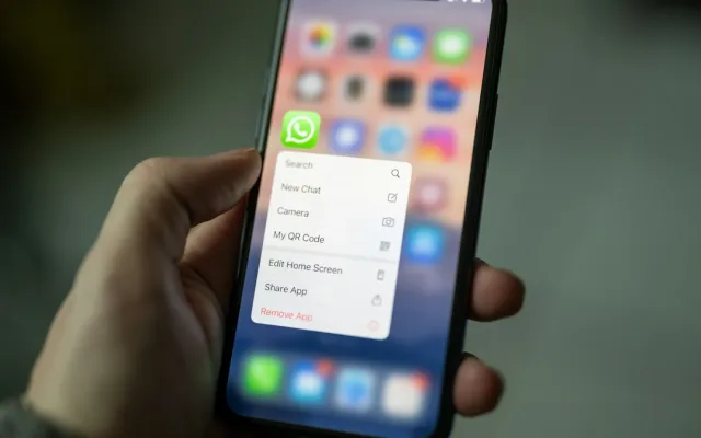 Azərbaycanda “WhatsApp” istifadəçilərinə xəbərdarlıq edildi