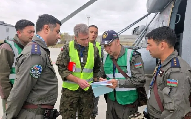 Döyüş komandanlığında NATO heyəti ilə görüş