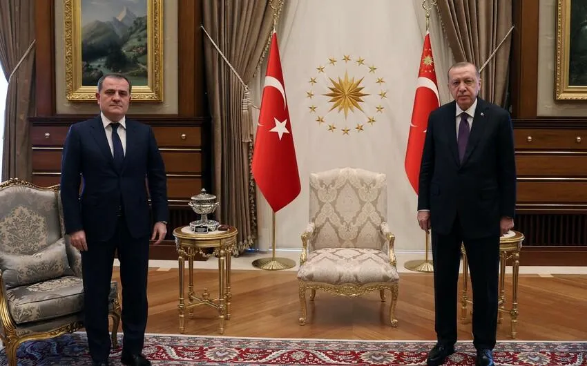 Ərdoğan Bayramovla nələri müzakirə etdi?