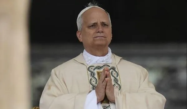 Papa Konqresə seçkilərdə səs verəcək