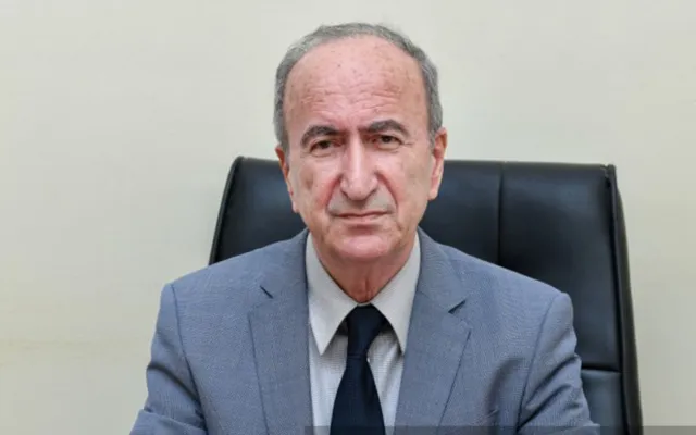 “Bulvar dənizdən 20-30 kilometr uzaqda qala bilər”
