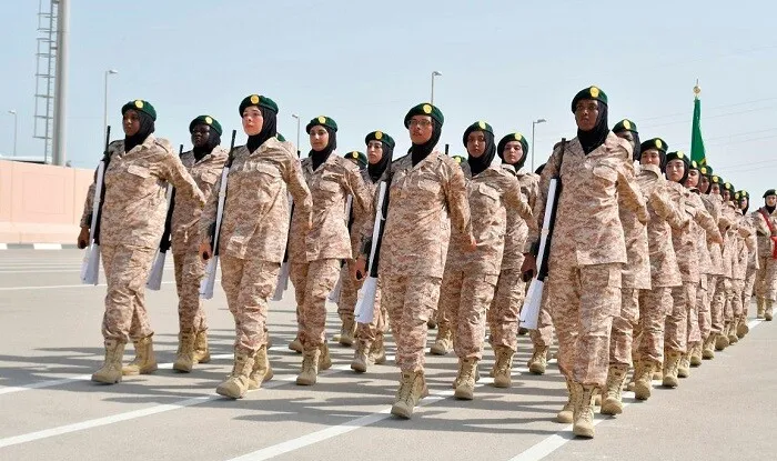 Tehranda 400 minlik səfərbərlik: Qadın batalyonları yaradılır