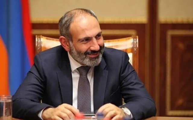 Paşinyan rus dili kursuna gedir