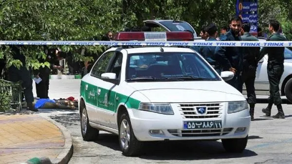 İranda partlayış: Yenə polislər hədəf alındı