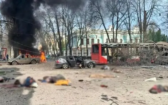 Rusiya dronu avtomobili vurdu: ölənlər var
