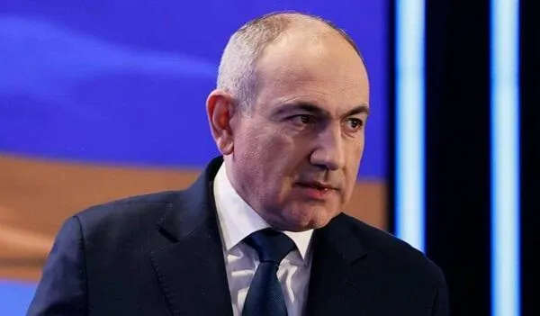 Putinlə görüşəcəm və bunları həll edəcəm - Paşinyan