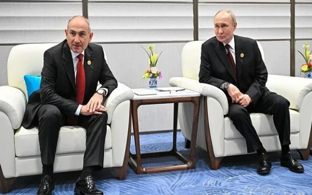 Putin Paşinyanı təbrik etdi