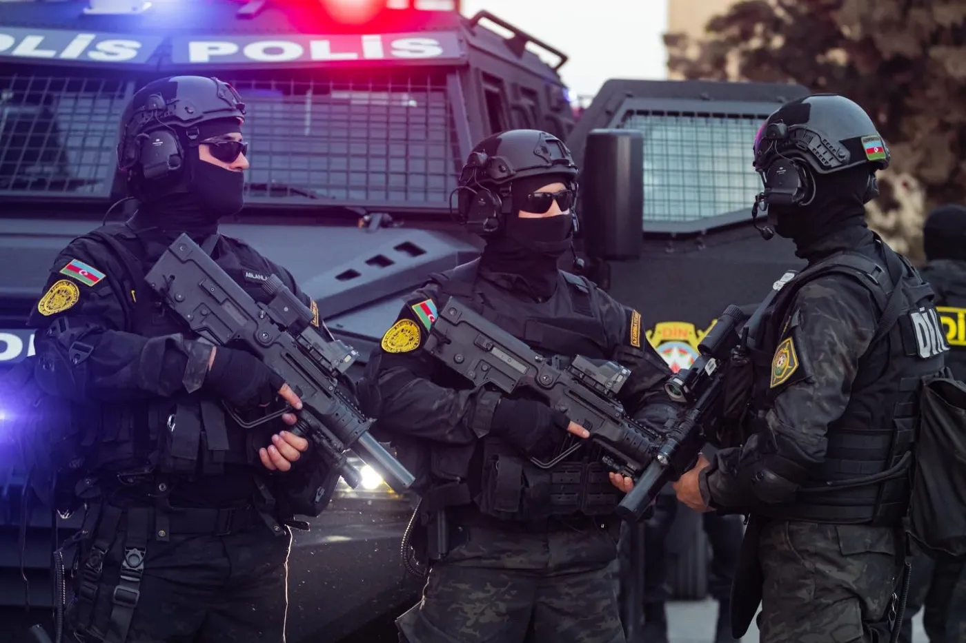 Polis əməkdaşlarına silahlı müqavimət göstərən şəxs zərərsizləşdirildi