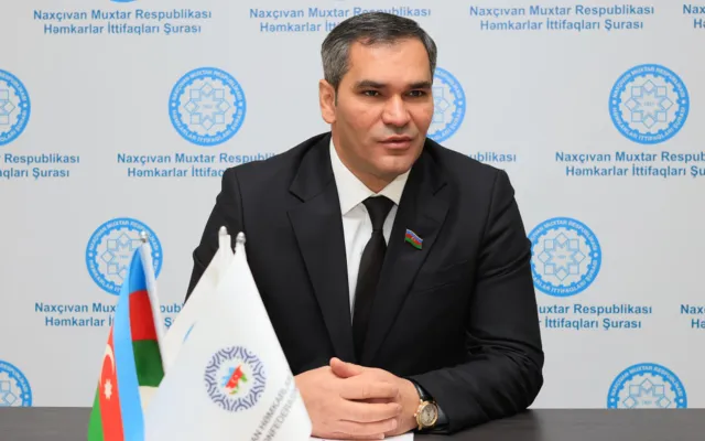 Mülkləri ilə gündəm olan Qəzənfər Abdullayev - İstefa verdi