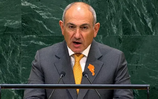 Paşinyan: "Azərbaycanla sülhdən sonra Rusiya ilə münasibətlər dəyişməlidir"