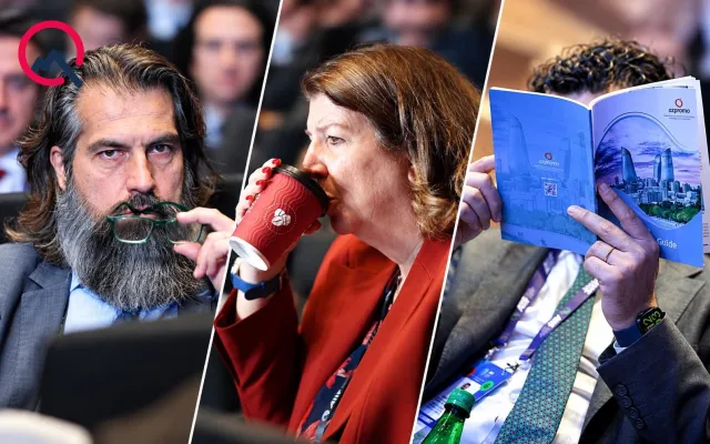 Ayaqda bəzəkli corablar, əldə qırmızı kofe stəkanları... - Forumda rəngli görüntülər
