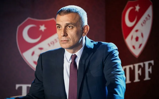 “İbrahim, çölə” şüarından sonra meydanı tərk etdi - Video