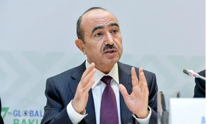 Əli Həsənovun qızı Dubayda mağaza açdı: 3 milyonluq əşyalar...