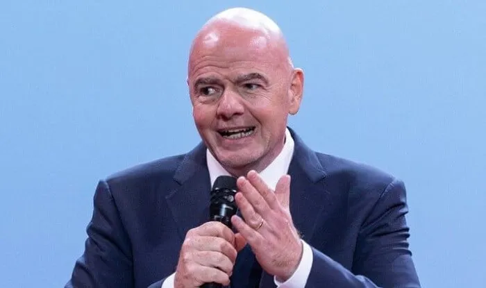 Canni İnfantino Hövsana gəldi