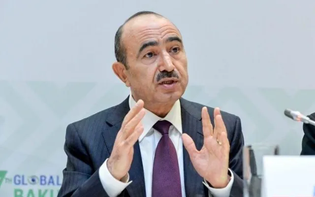 Əli Həsənovun qızı Dubayda mağaza açdı: 3 milyonluq əşyalar...