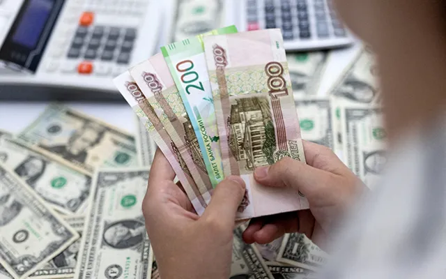 Rusiyadan Azərbaycana 1 milyondan artıq nağd pulun çıxarılması - Qadağan edildi
